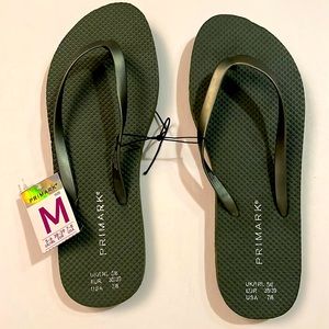 NWT Primark flip flops